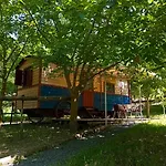Lantställe Alleluja & Glamping Pellegrino Parmense