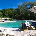 Alleluja & Glamping Pellegrino Parmense