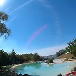 Lantställe Alleluja & Glamping *